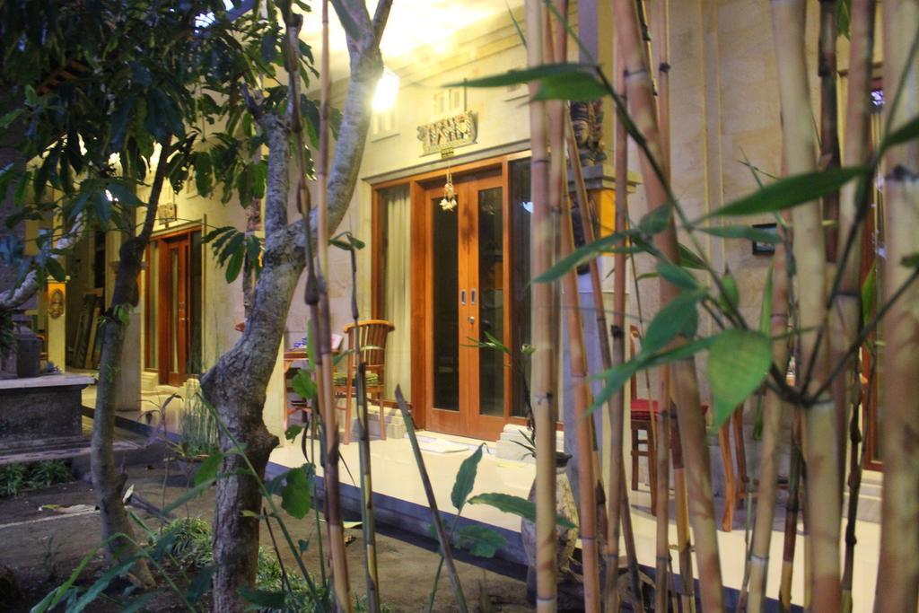 Tagel Karsa House Hotel Ubud Quarto foto
